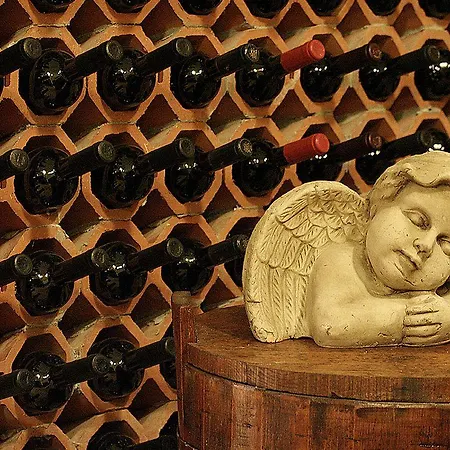 Vittorio Emanuele 3* Σάσαρι