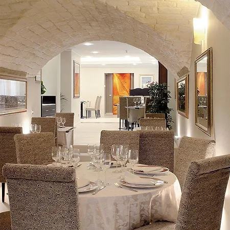 Szálloda Vittorio Emanuele 3*