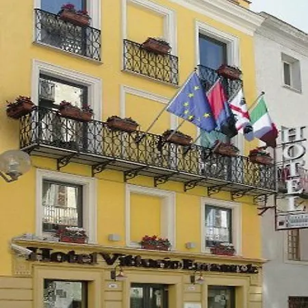 Vittorio Emanuele 3* Σάσαρι