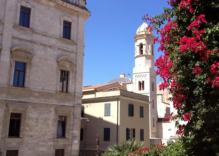 Vittorio Emanuele 3* Sassari