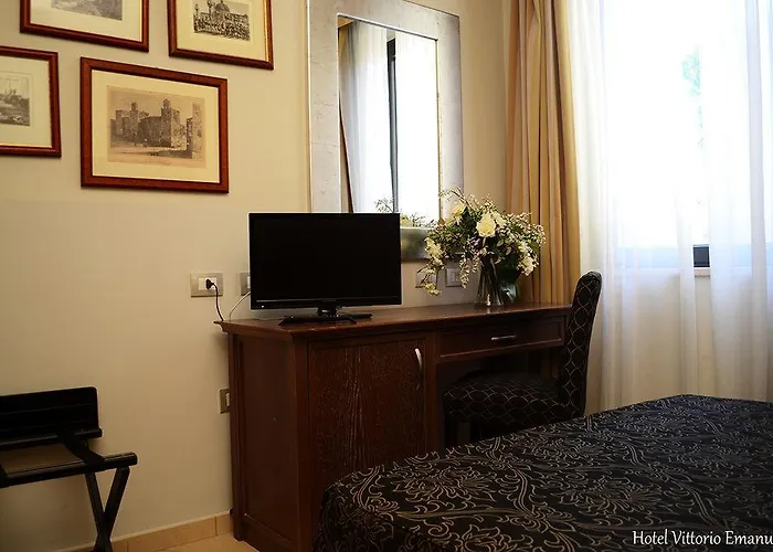 Vittorio Emanuele 3* Sassari